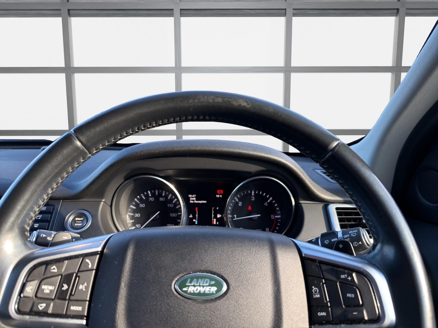 Used Land Rover Discovery Sport 2015 for sale - 77637603: Photo 65