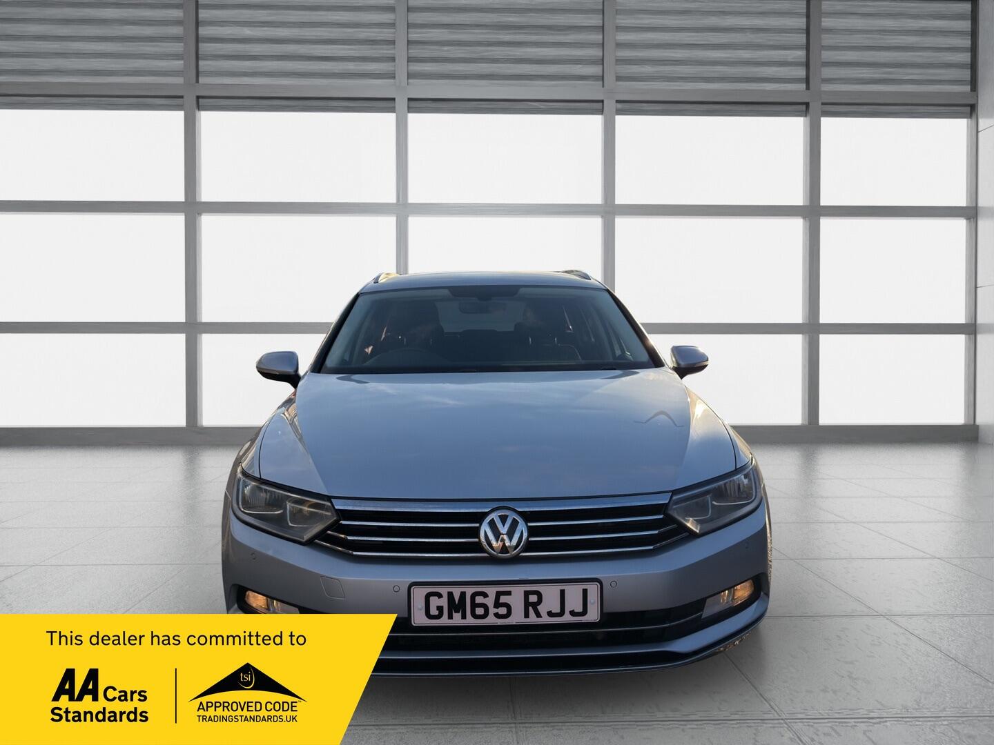 Used Volkswagen Passat for sale - 77238274: Photo 2