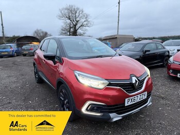 Used Renault Captur 2017 for sale - 76953582: Photo