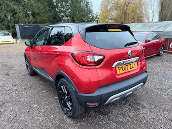 Used Renault Captur 2017 for sale - 76953582: Photo