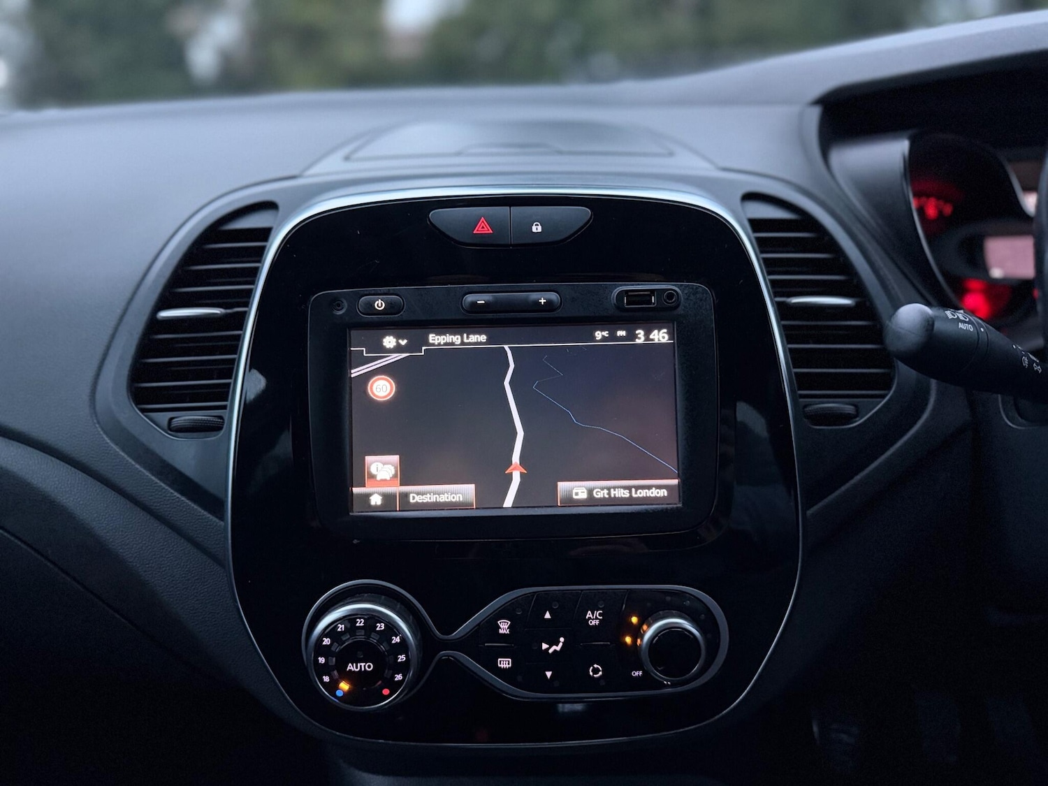 Used Renault Captur 2017 for sale - 76953582: Photo 59