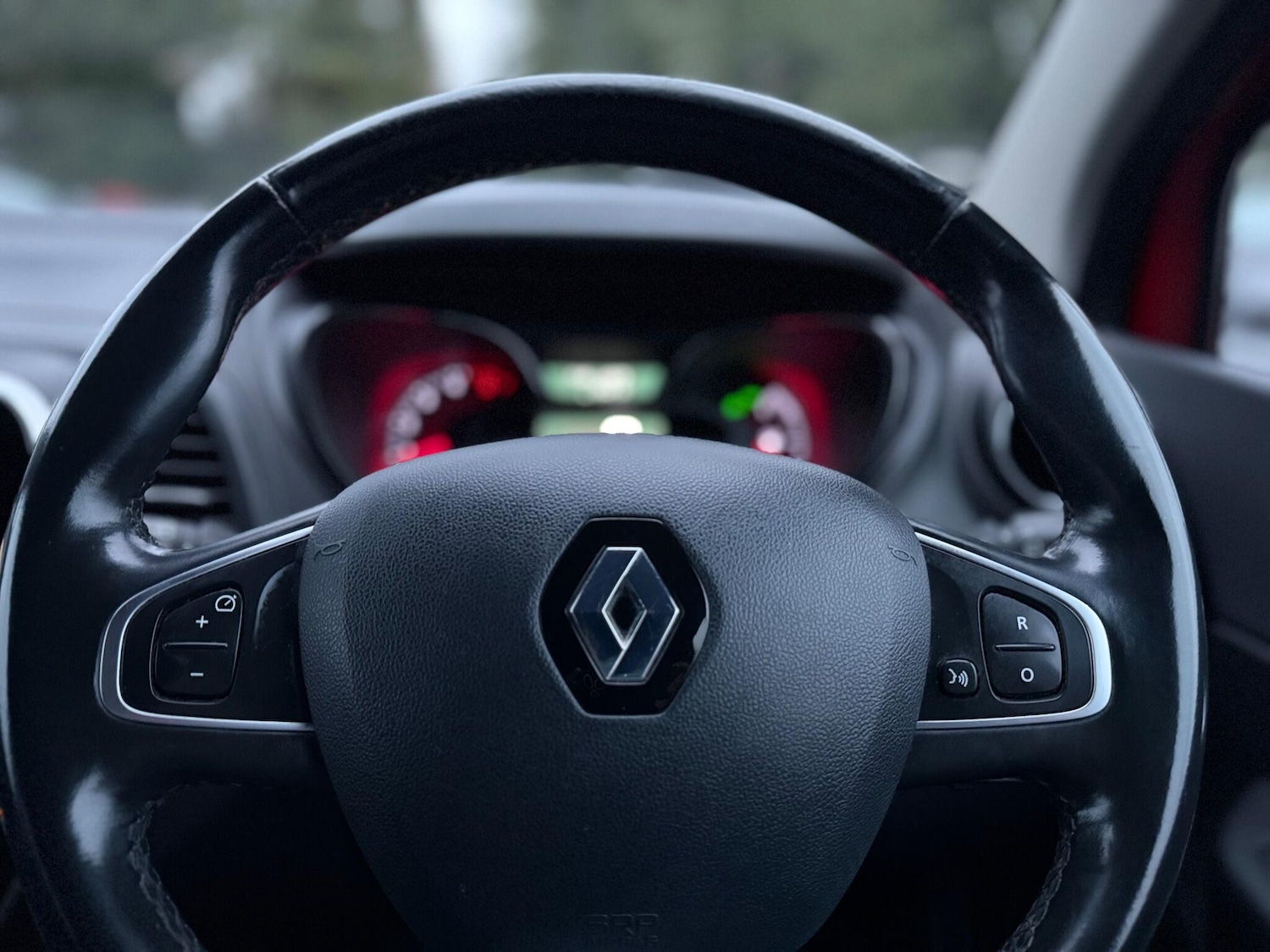 Used Renault Captur 2017 for sale - 76953582: Photo 62