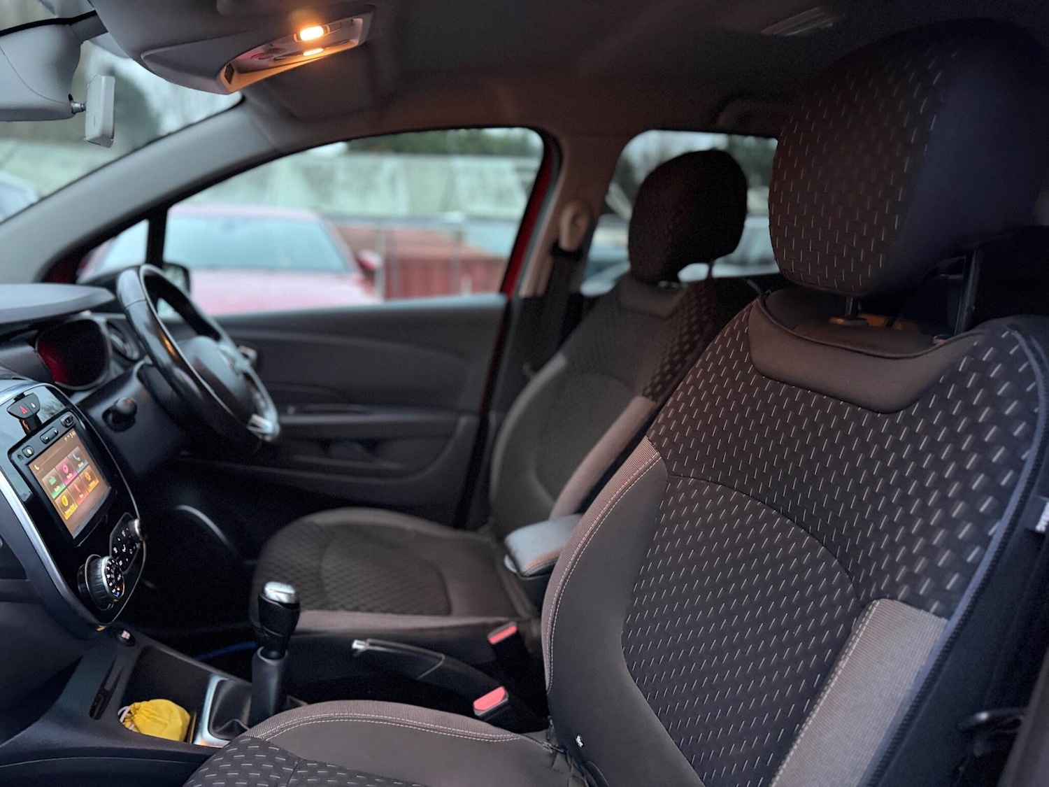 Used Renault Captur 2017 for sale - 76953582: Photo 66