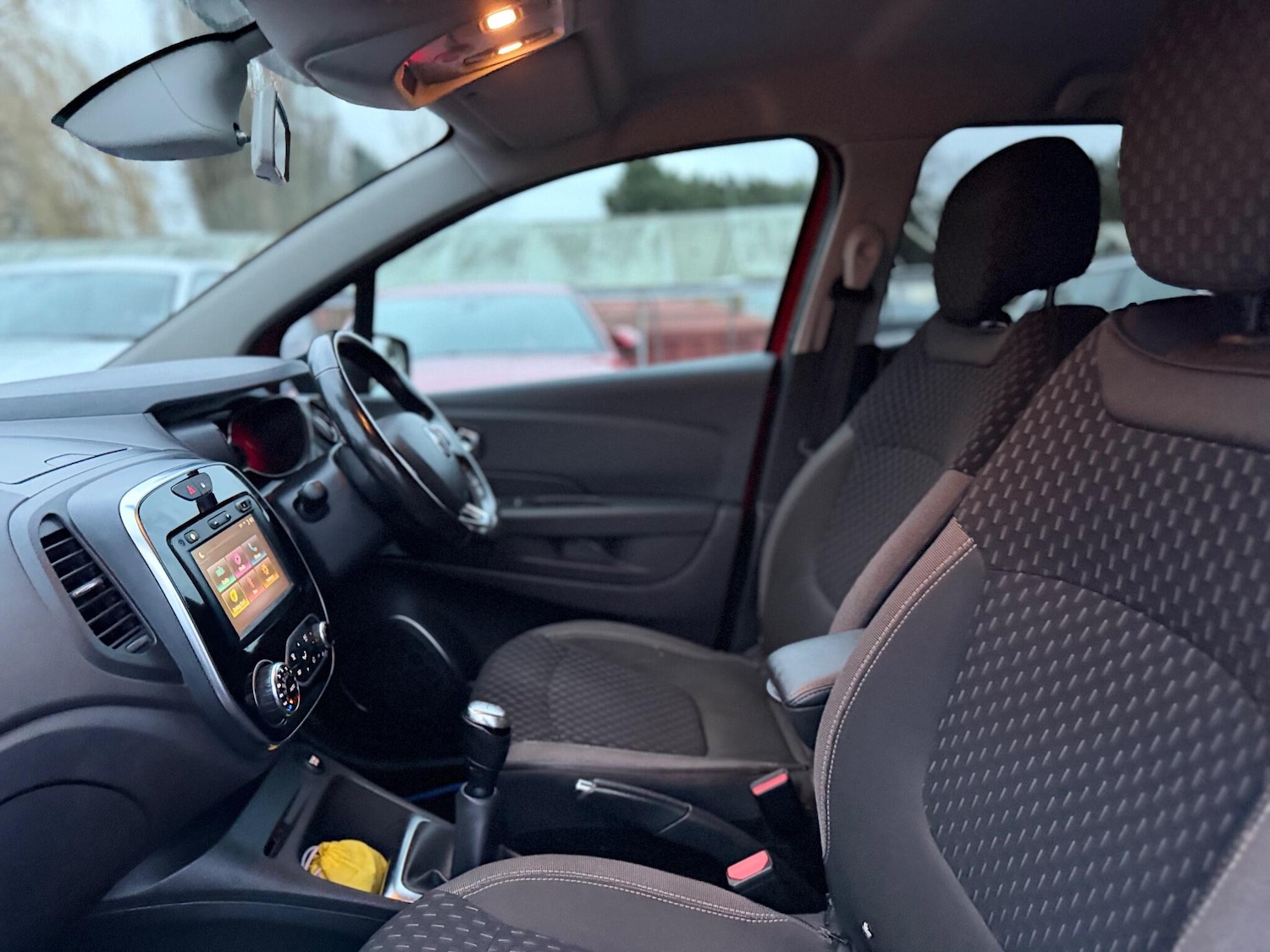 Used Renault Captur 2017 for sale - 76953582: Photo 67