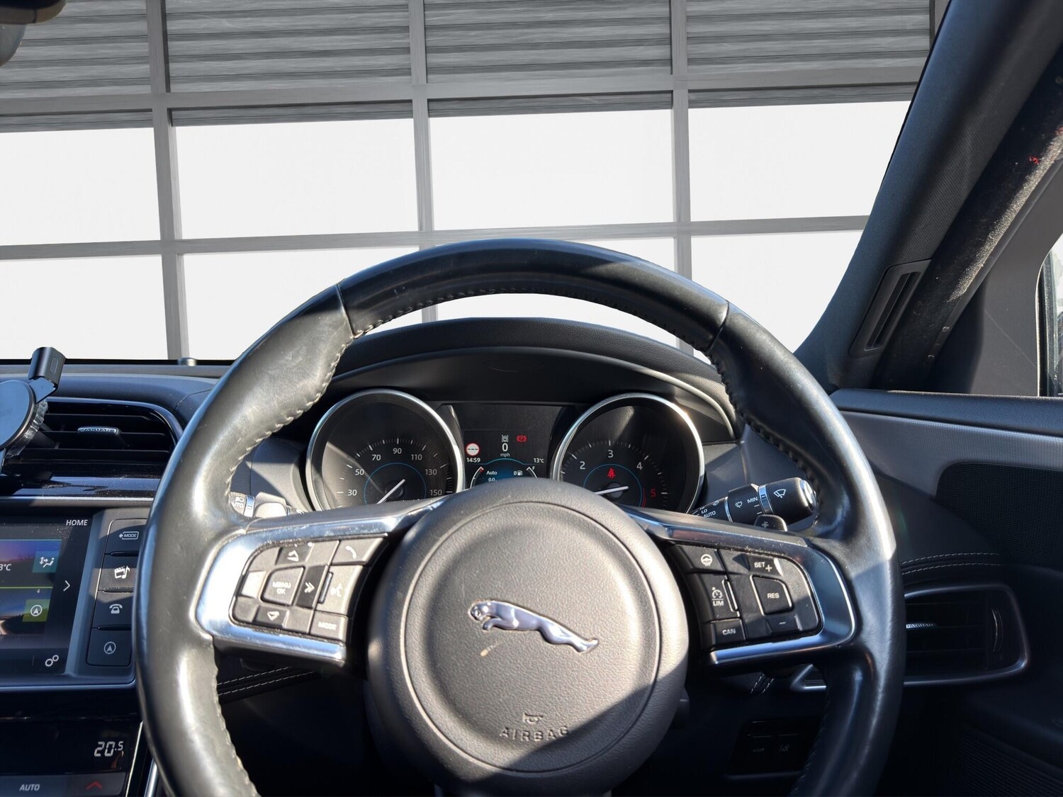 Used Jaguar XE for sale - 77724013: Photo 48