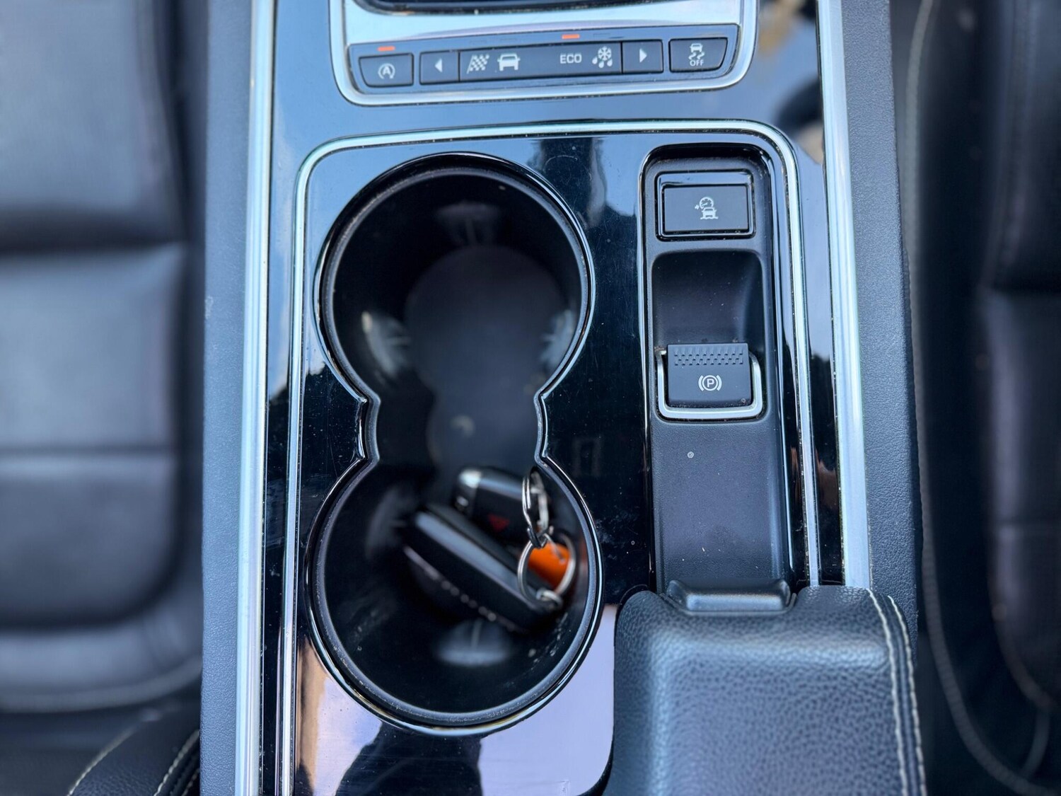 Used Jaguar XE for sale - 77724013: Photo 61