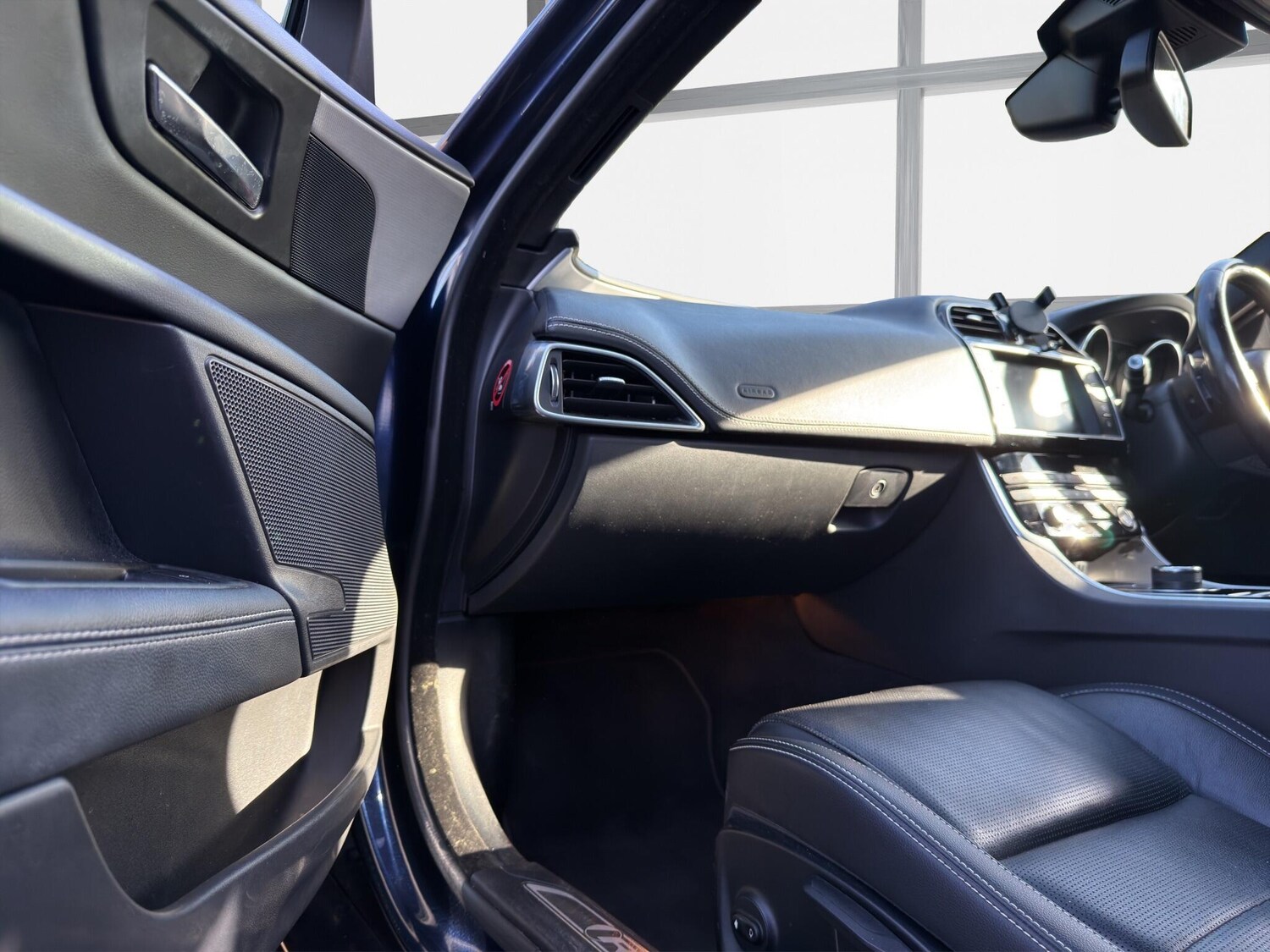 Used Jaguar XE for sale - 77724013: Photo 62