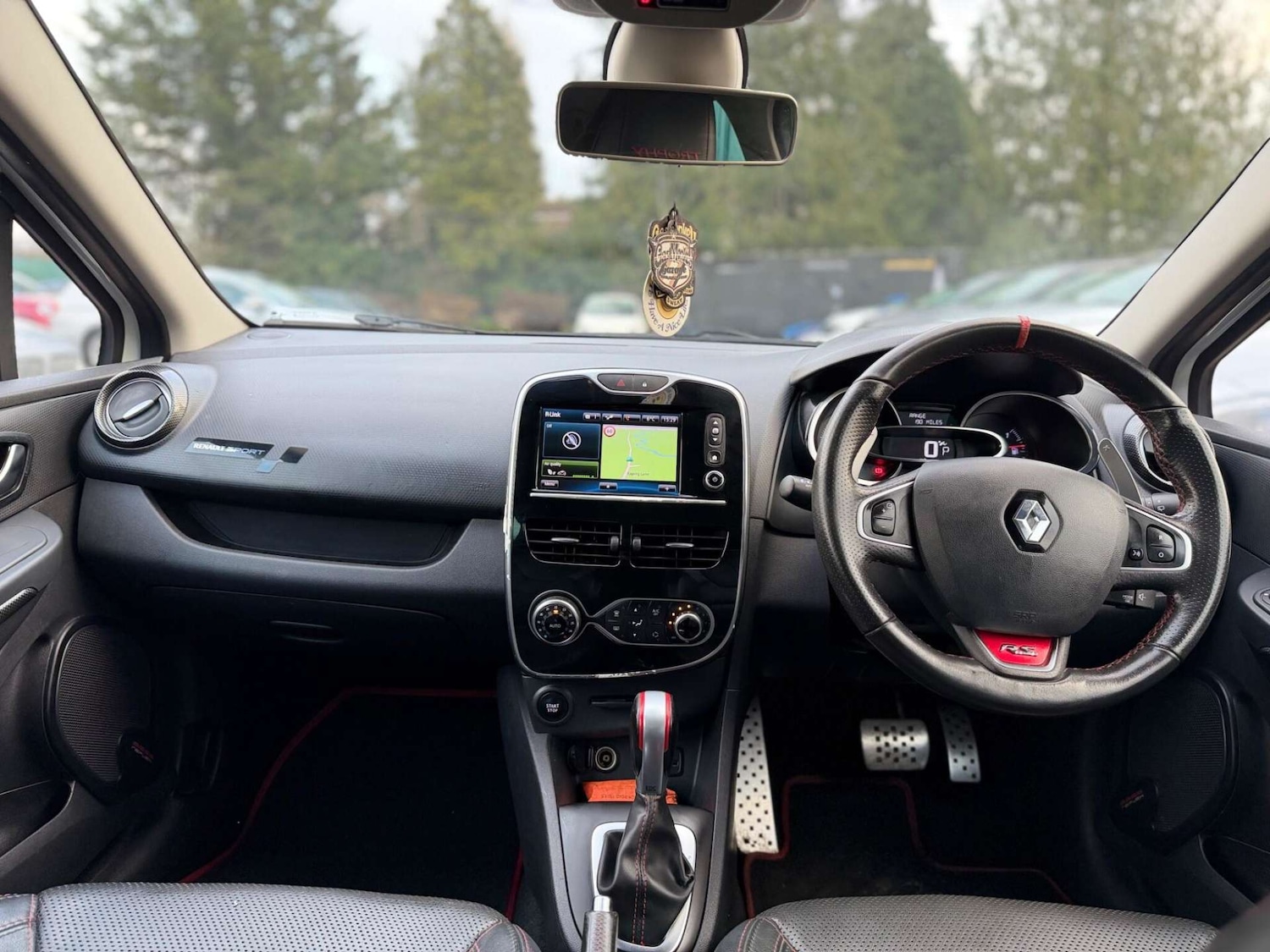 Used Renault Clio 2016 for sale - 77946159: Photo 30