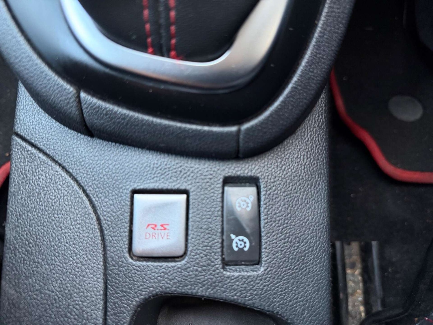 Used Renault Clio 2016 for sale - 77946159: Photo 35