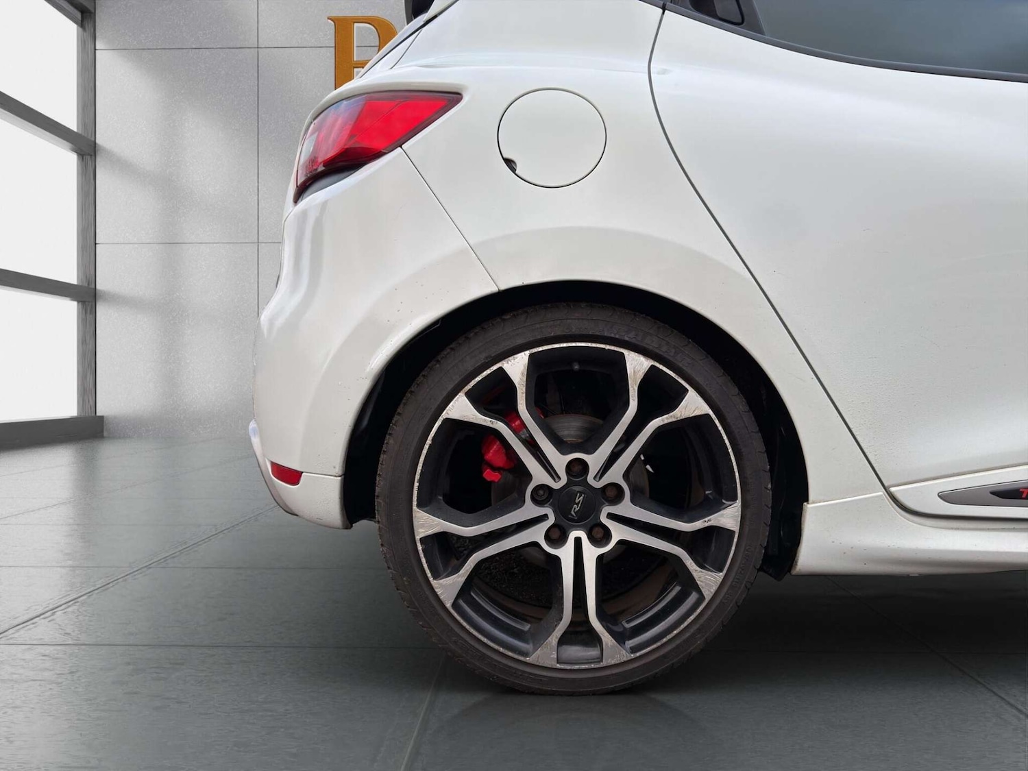 Used Renault Clio 2016 for sale - 77946159: Photo 37