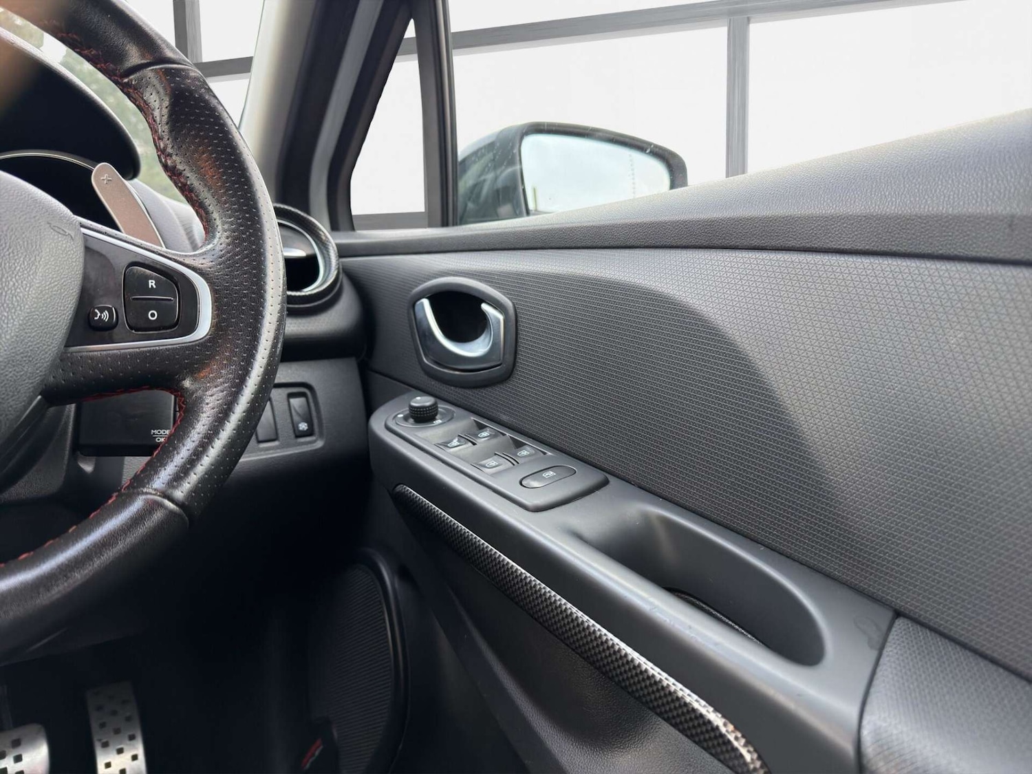 Used Renault Clio 2016 for sale - 77946159: Photo 69