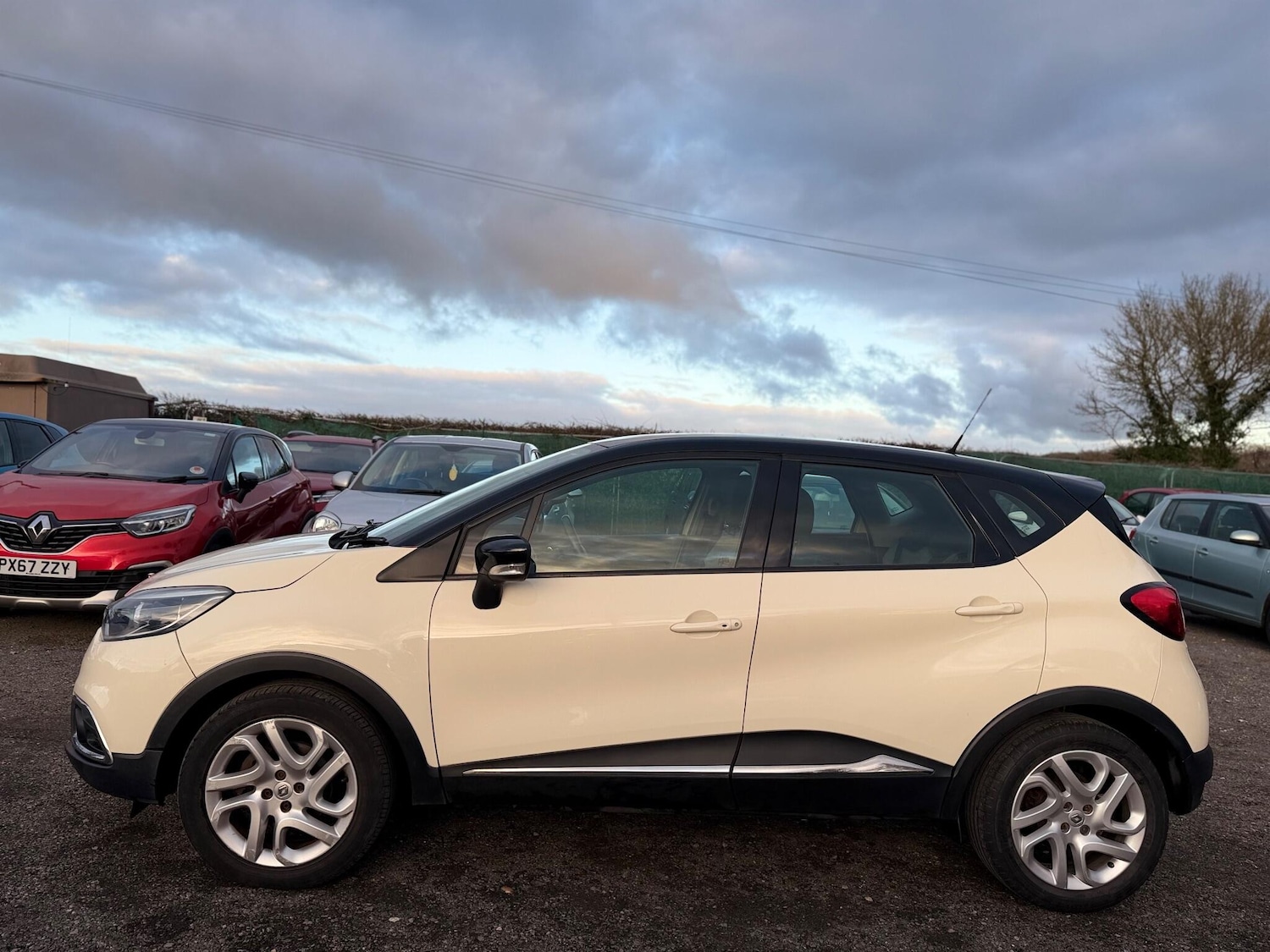Used Renault Captur 2014 for sale - 77074146: Photo 18
