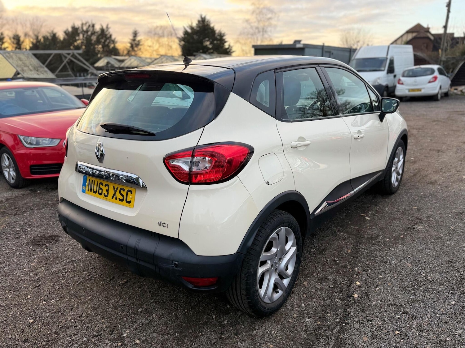 Used Renault Captur 2014 for sale - 77074146: Photo 25