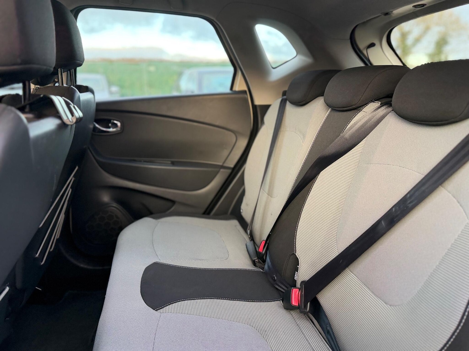 Used Renault Captur 2014 for sale - 77074146: Photo 37