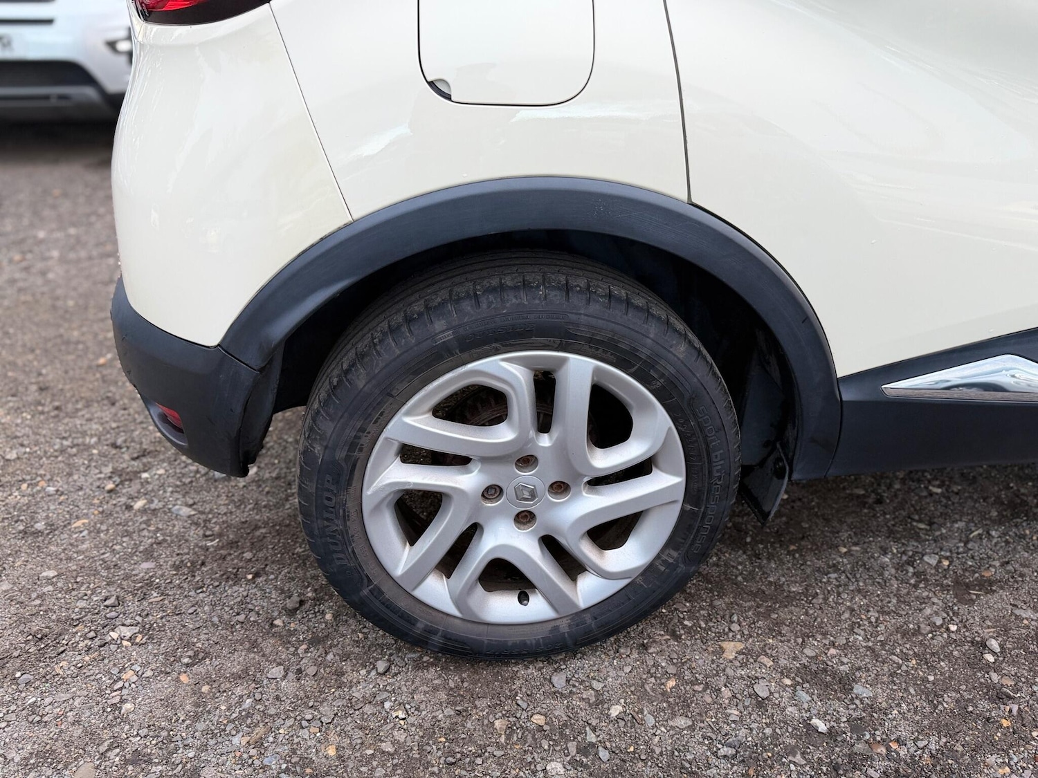 Used Renault Captur 2014 for sale - 77074146: Photo 43