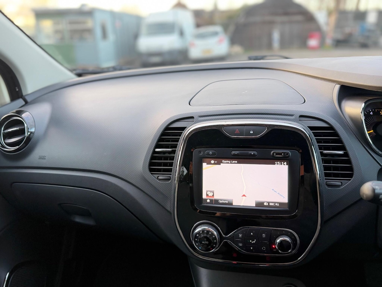 Used Renault Captur 2014 for sale - 77074146: Photo 46