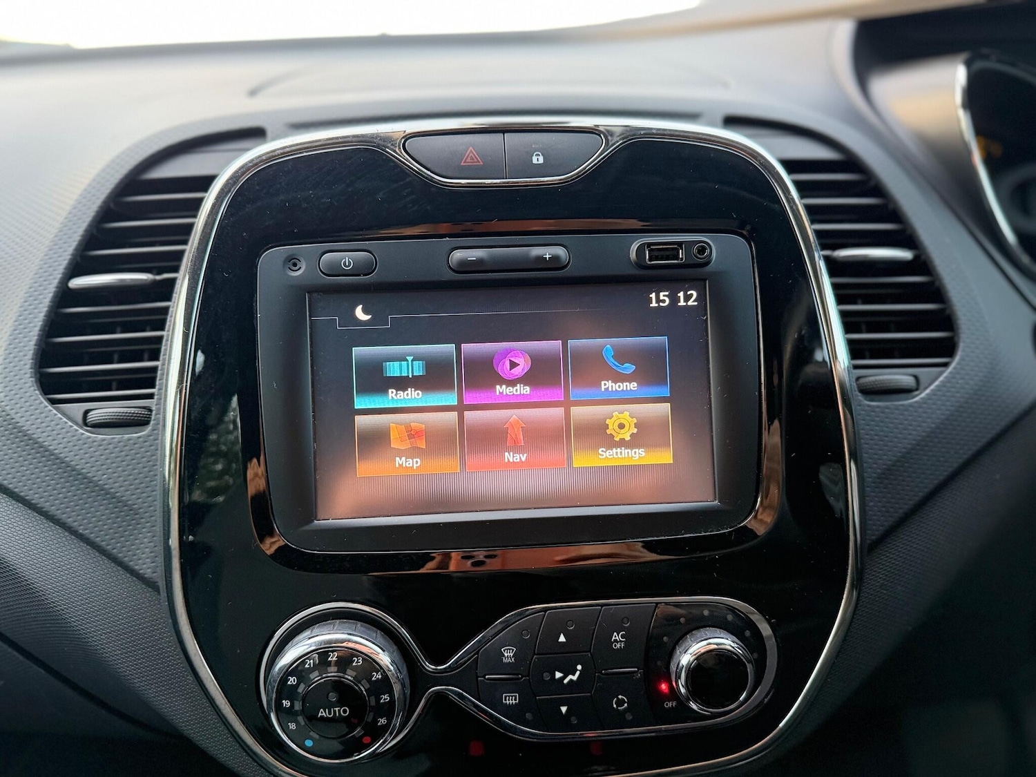 Used Renault Captur 2014 for sale - 77074146: Photo 50