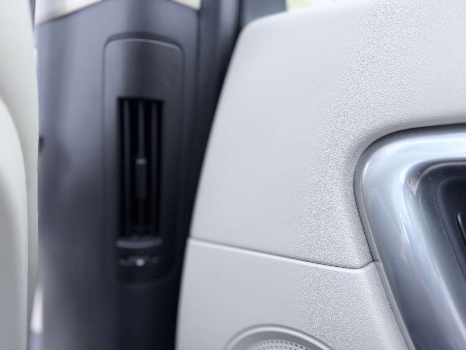 Used Land Rover Discovery Sport 2016 for sale - 78041789: Photo 35