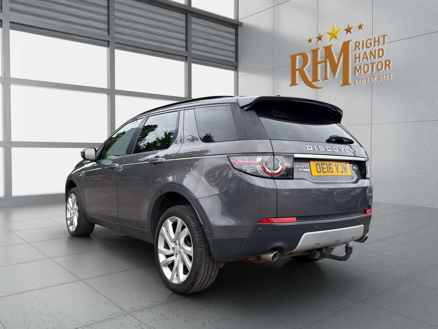 Used Land Rover Discovery Sport 2016 for sale - 78041789: Photo 4