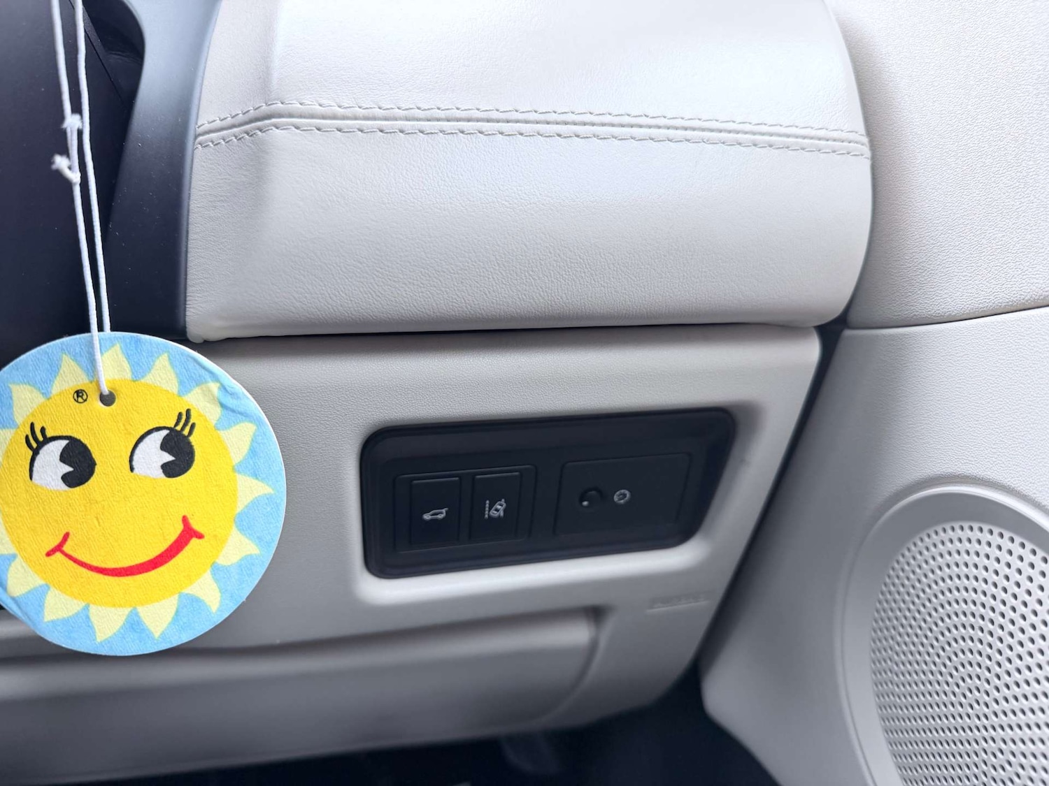 Used Land Rover Discovery Sport 2016 for sale - 78041789: Photo 40