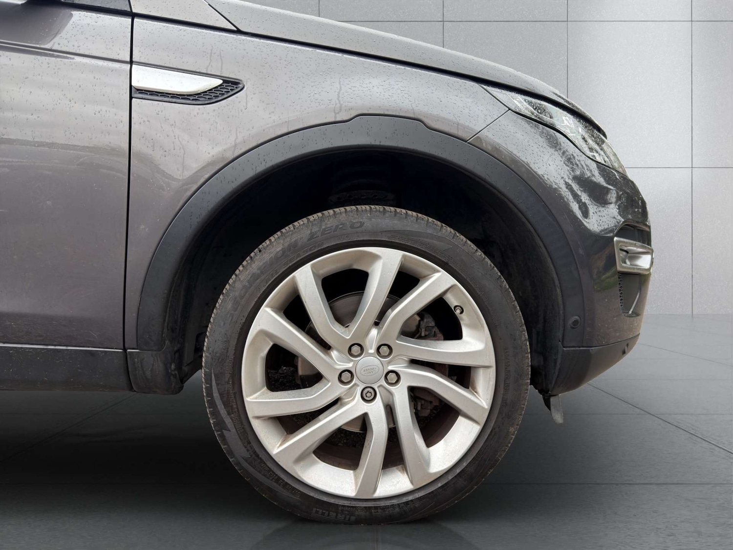 Used Land Rover Discovery Sport 2016 for sale - 78041789: Photo 41