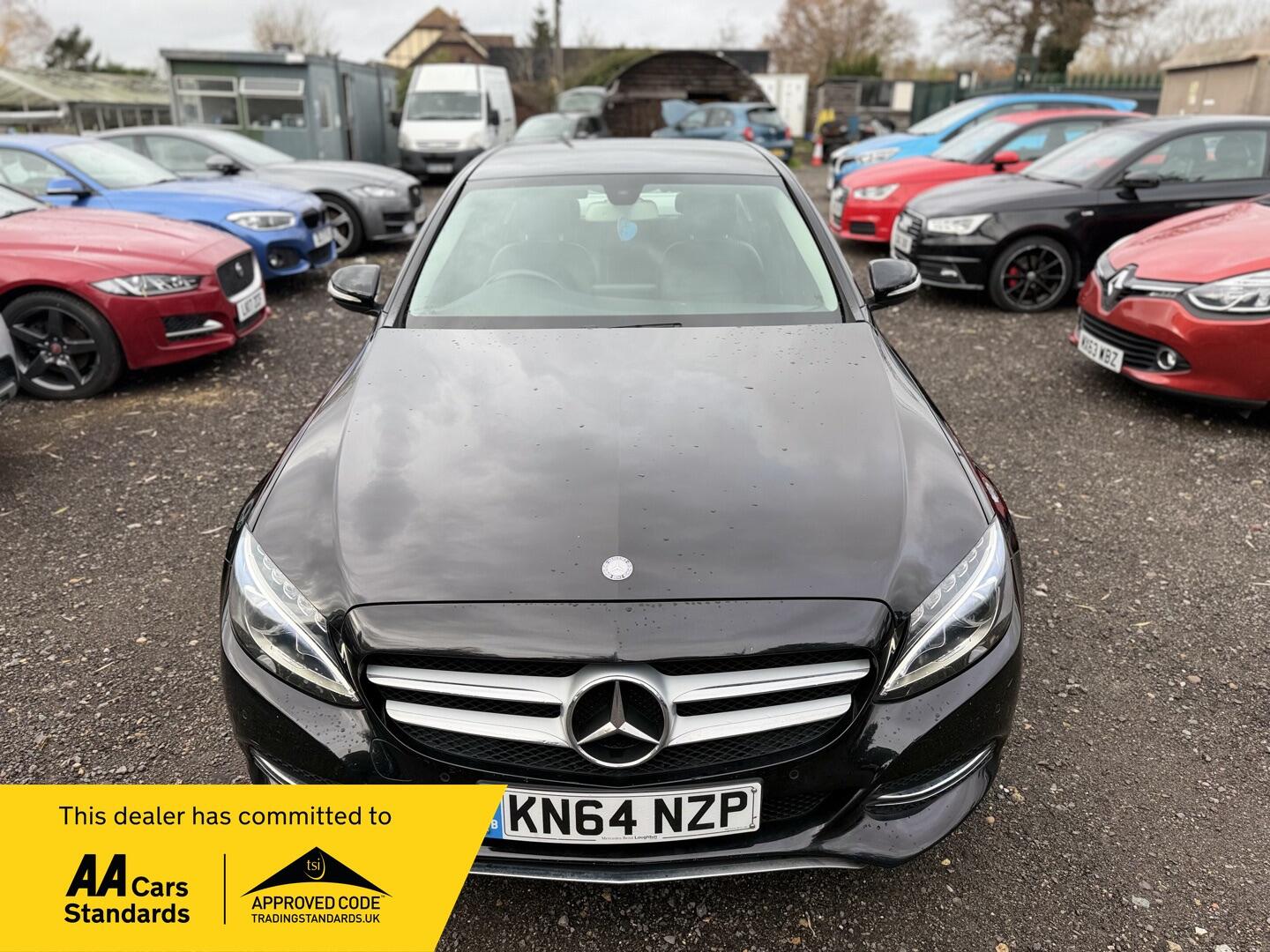 Used Mercedes-Benz C Class 2014 for sale - 76866532: Photo 2