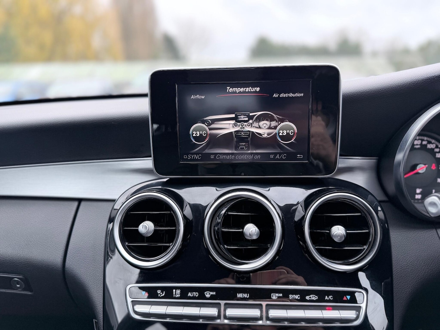 Used Mercedes-Benz C Class 2014 for sale - 76866532: Photo 56