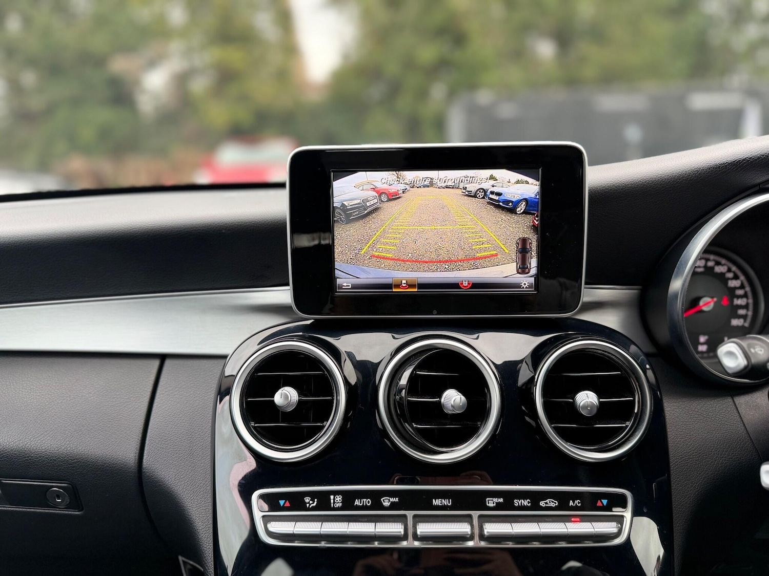 Used Mercedes-Benz C Class 2014 for sale - 76866532: Photo 57