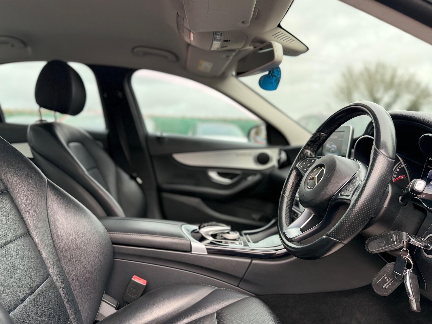 Used Mercedes-Benz C Class 2014 for sale - 76866532: Photo 7