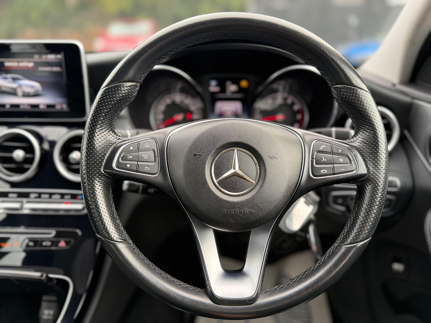 Used Mercedes-Benz C Class 2014 for sale - 76866532: Photo 8