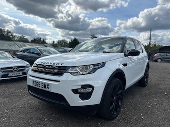 Used Land Rover Discovery Sport 2015 for sale - 75837988: Photo