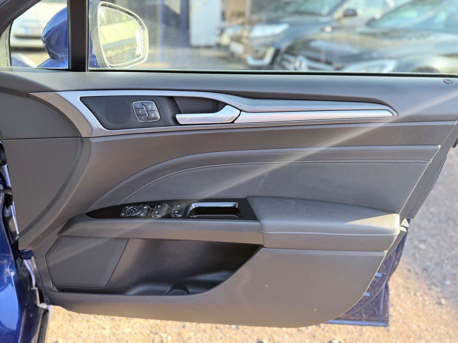 Used Ford Mondeo 2018 for sale - 77946171: Photo 51