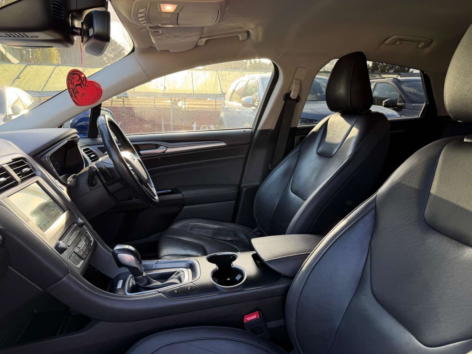 Used Ford Mondeo 2018 for sale - 77946171: Photo 7