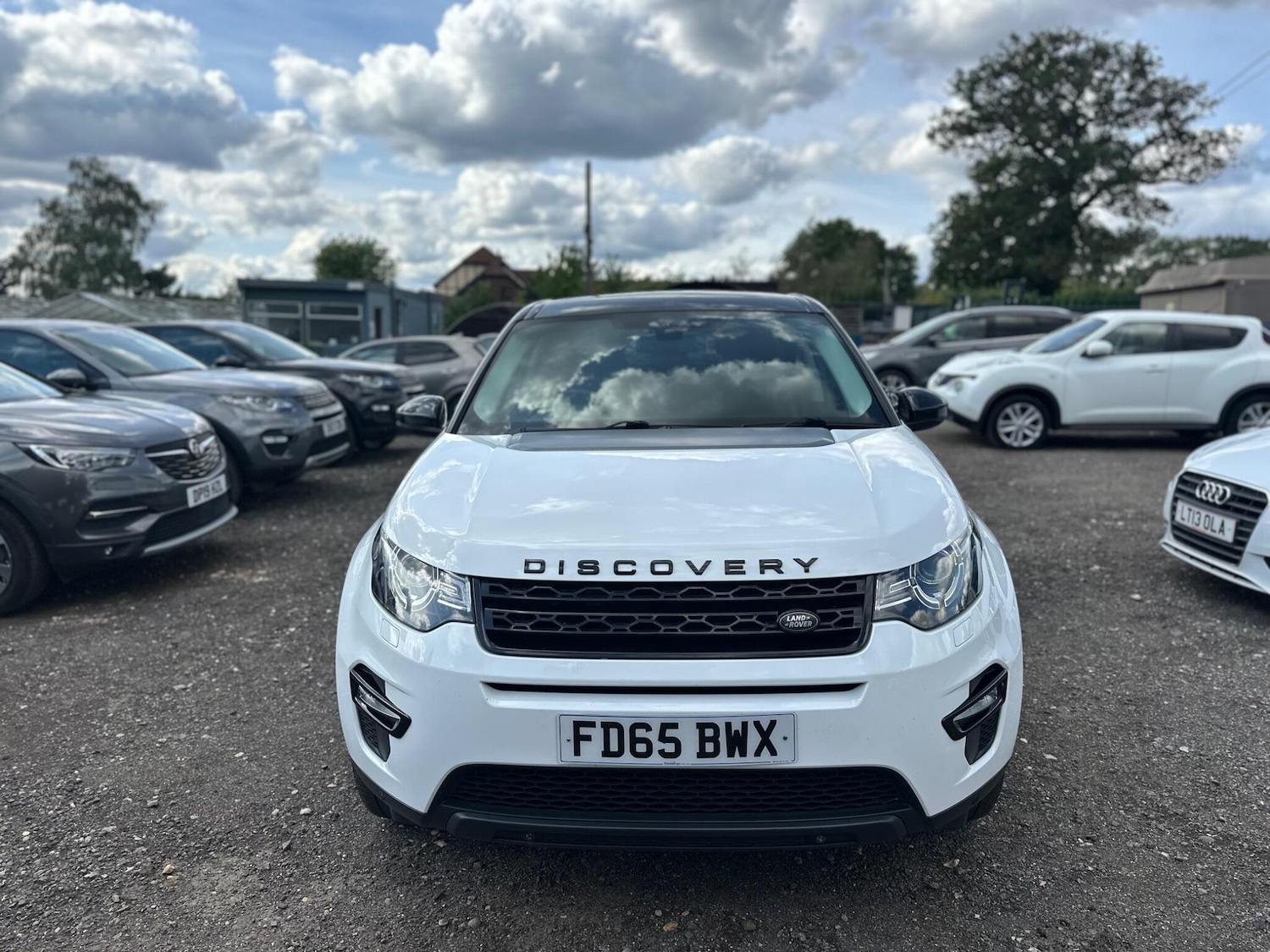 Used Land Rover Discovery Sport 2015 for sale - 76989002: Photo 15