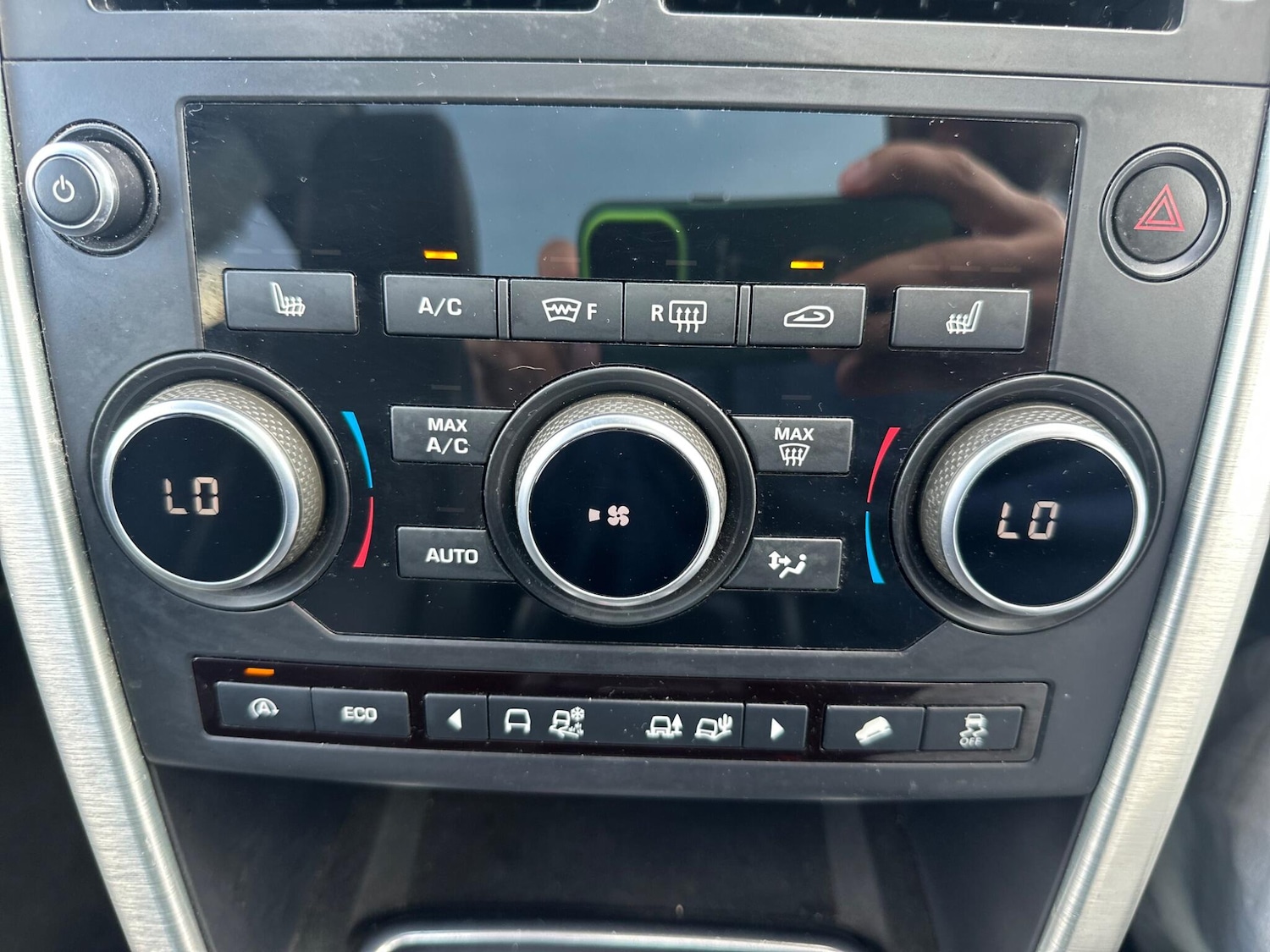 Used Land Rover Discovery Sport 2015 for sale - 76989002: Photo 59