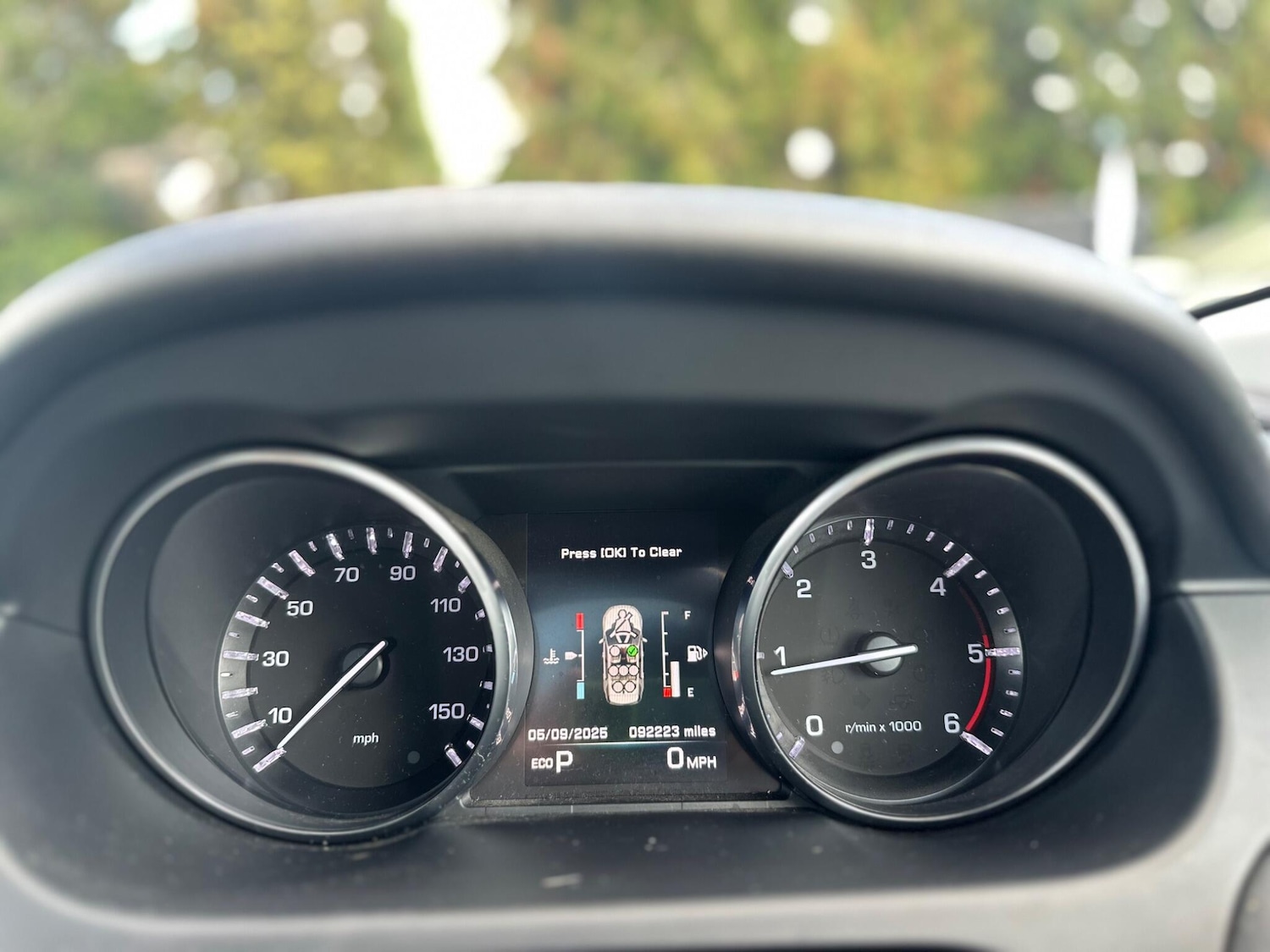 Used Land Rover Discovery Sport 2015 for sale - 76989002: Photo 61