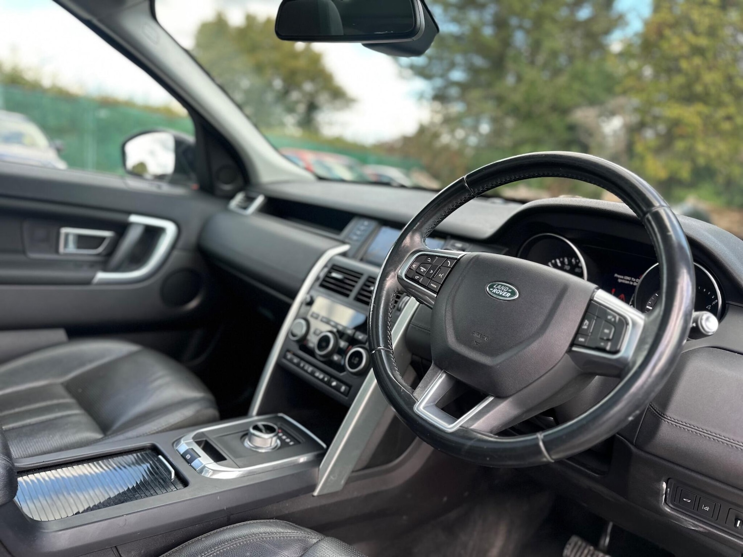 Used Land Rover Discovery Sport 2015 for sale - 76989002: Photo 8