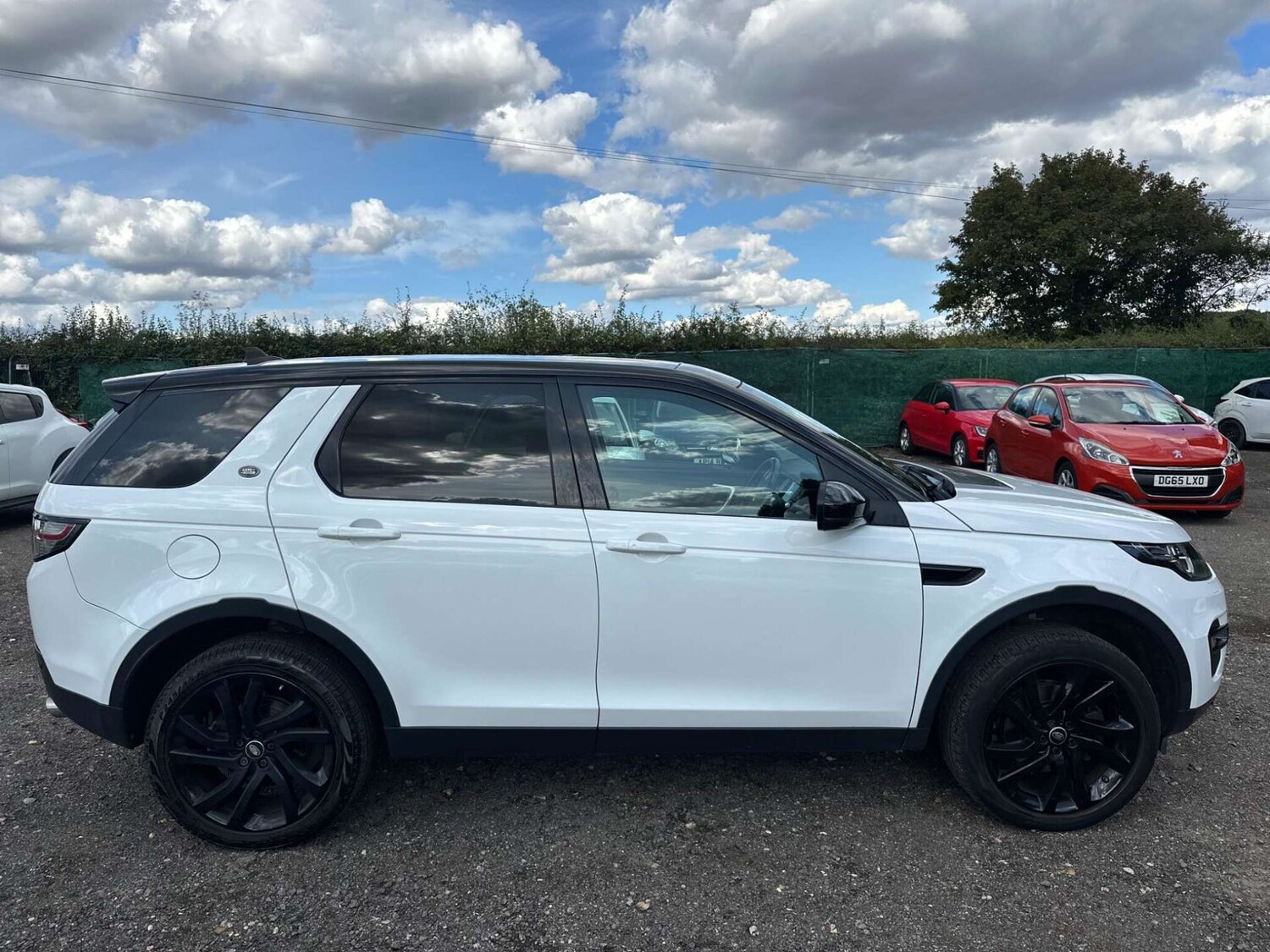 Used Land Rover Discovery Sport 2015 for sale - 77946173: Photo 27