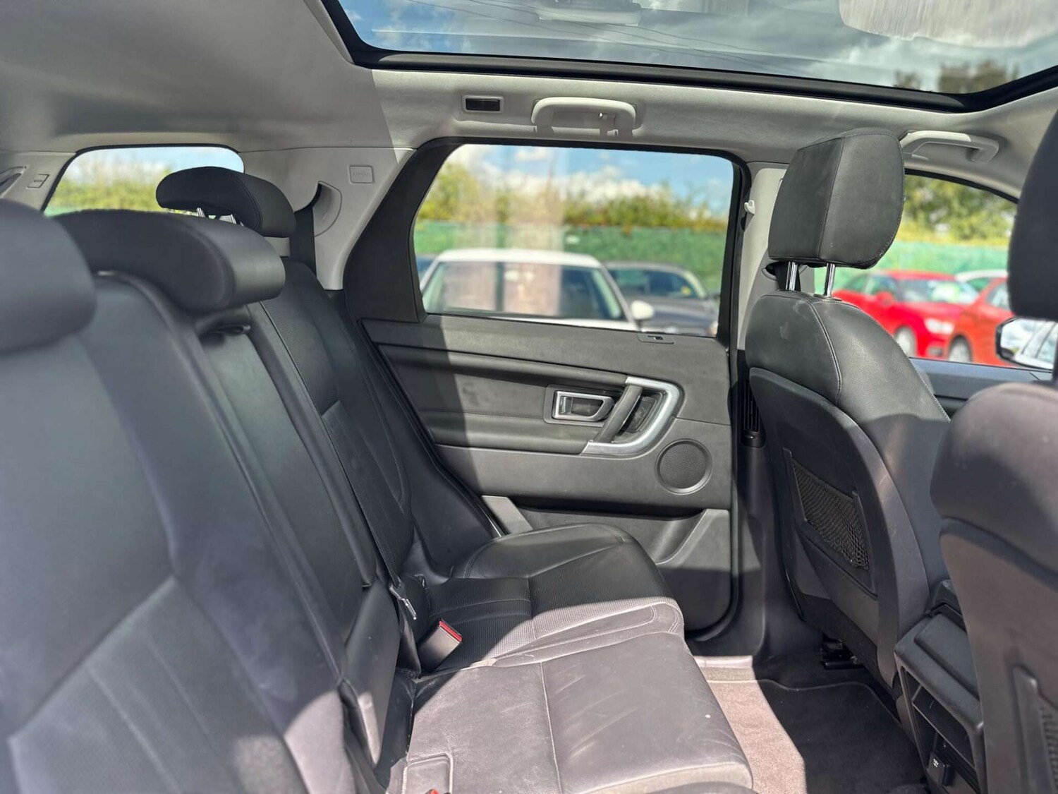 Used Land Rover Discovery Sport 2015 for sale - 77946173: Photo 41