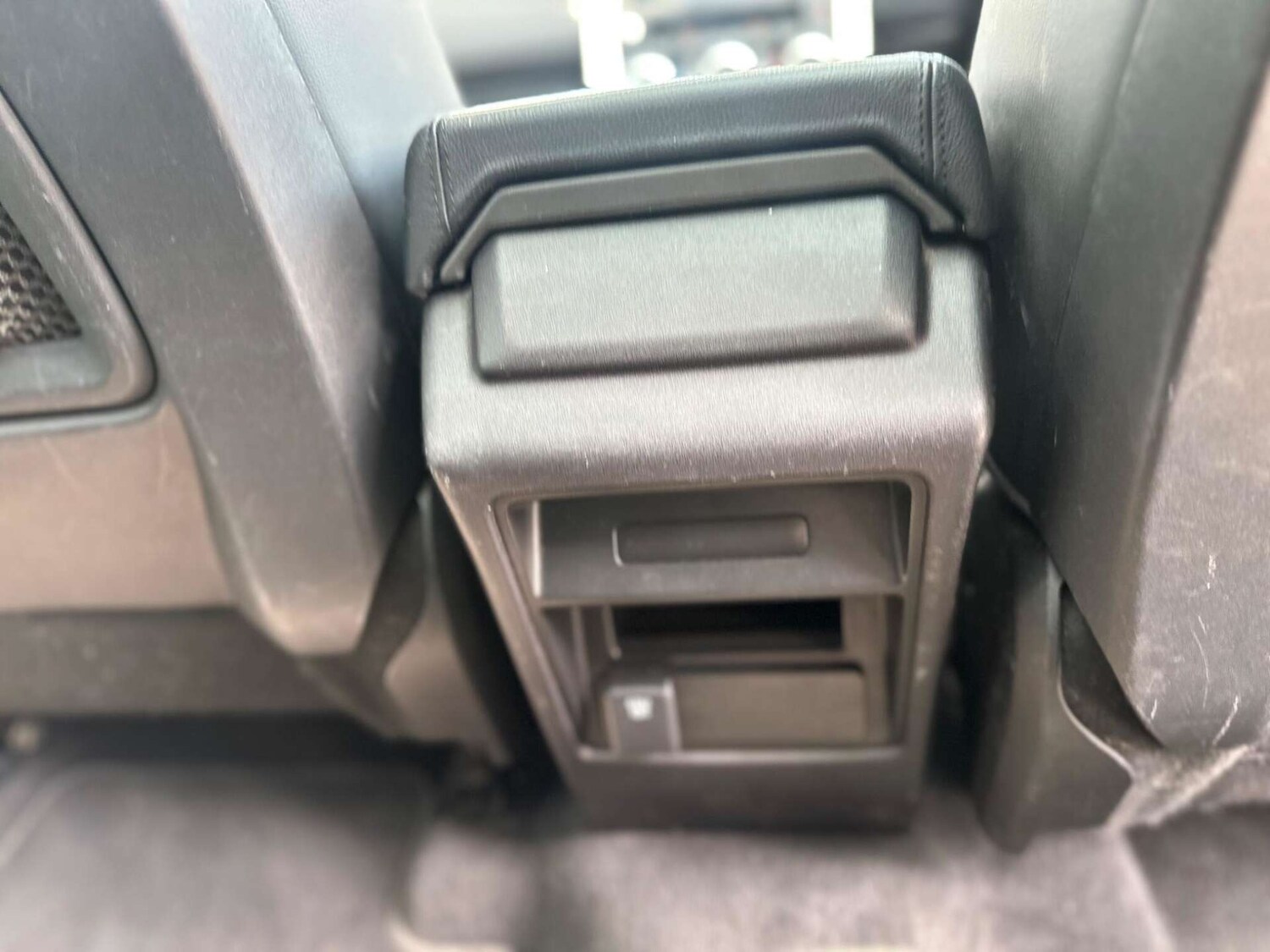 Used Land Rover Discovery Sport 2015 for sale - 77946173: Photo 44