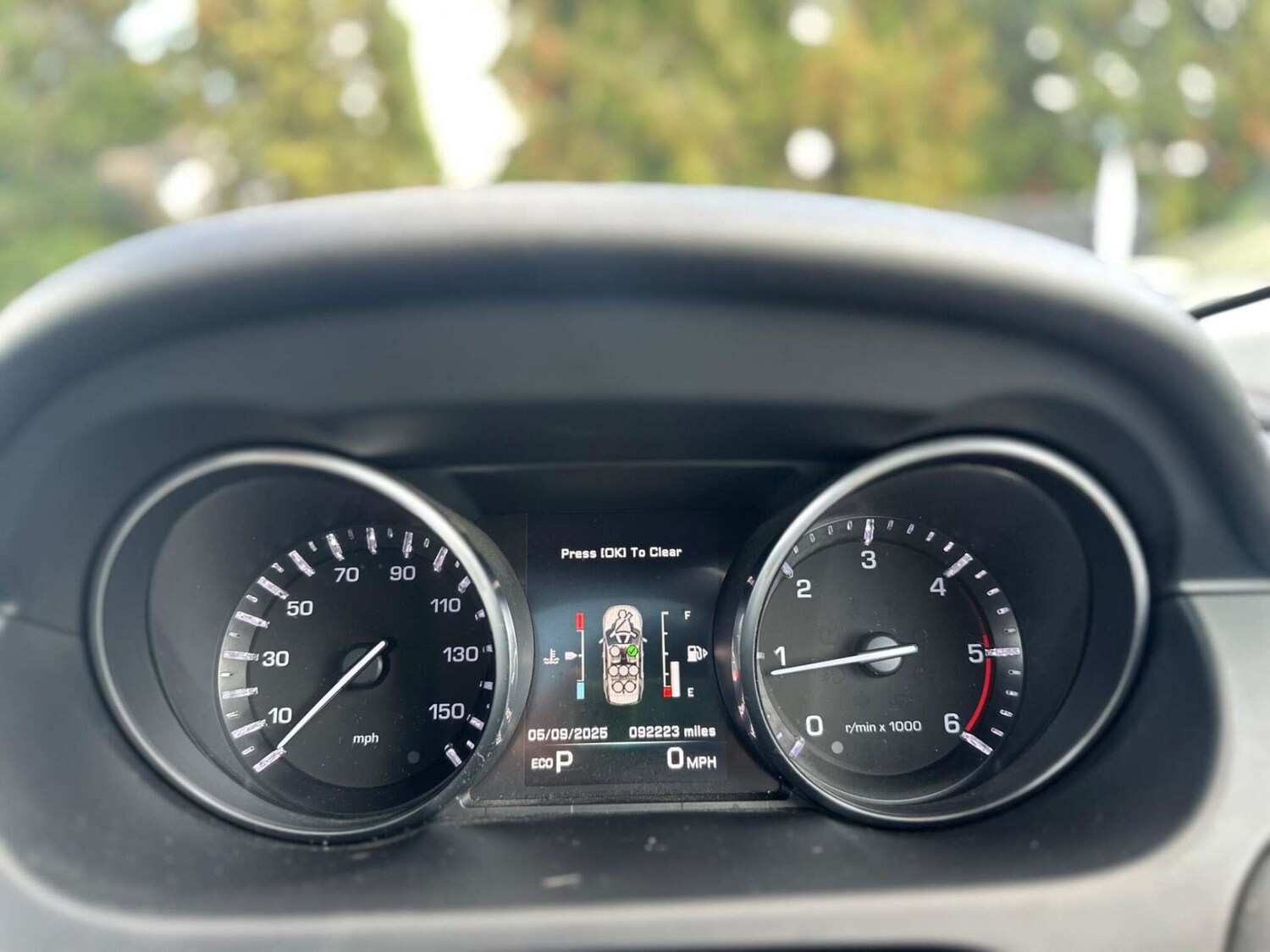 Used Land Rover Discovery Sport 2015 for sale - 77946173: Photo 61