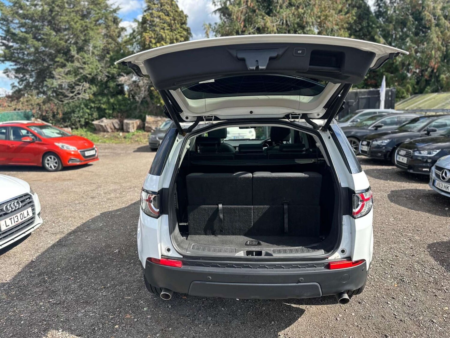 Used Land Rover Discovery Sport 2015 for sale - 77946173: Photo 62