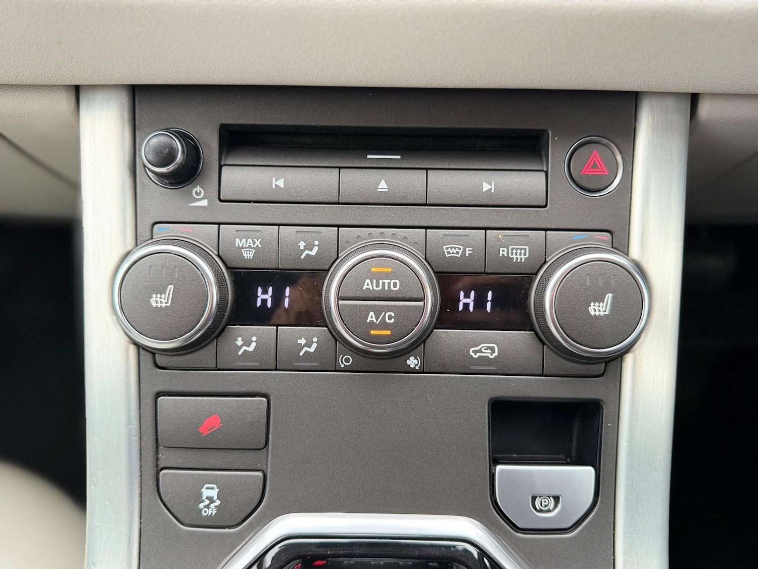 Used Land Rover Range Rover Evoque 2013 for sale - 76839425: Photo 26