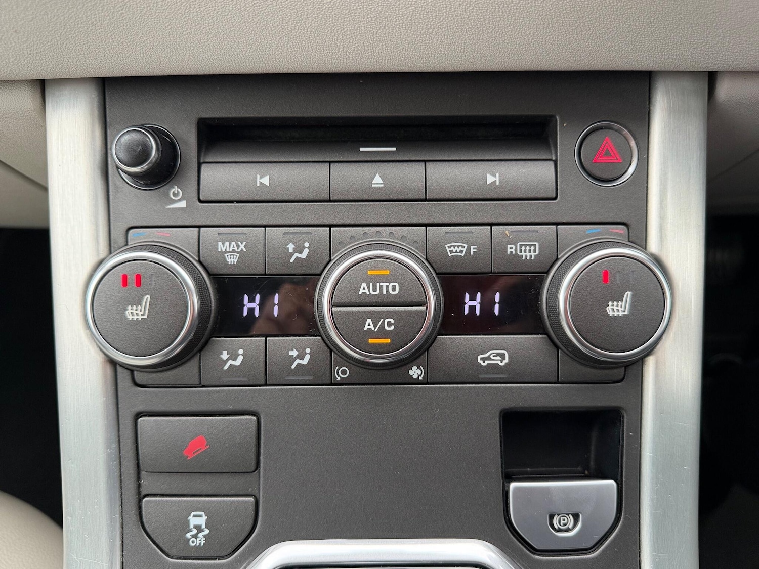 Used Land Rover Range Rover Evoque 2013 for sale - 76839425: Photo 43