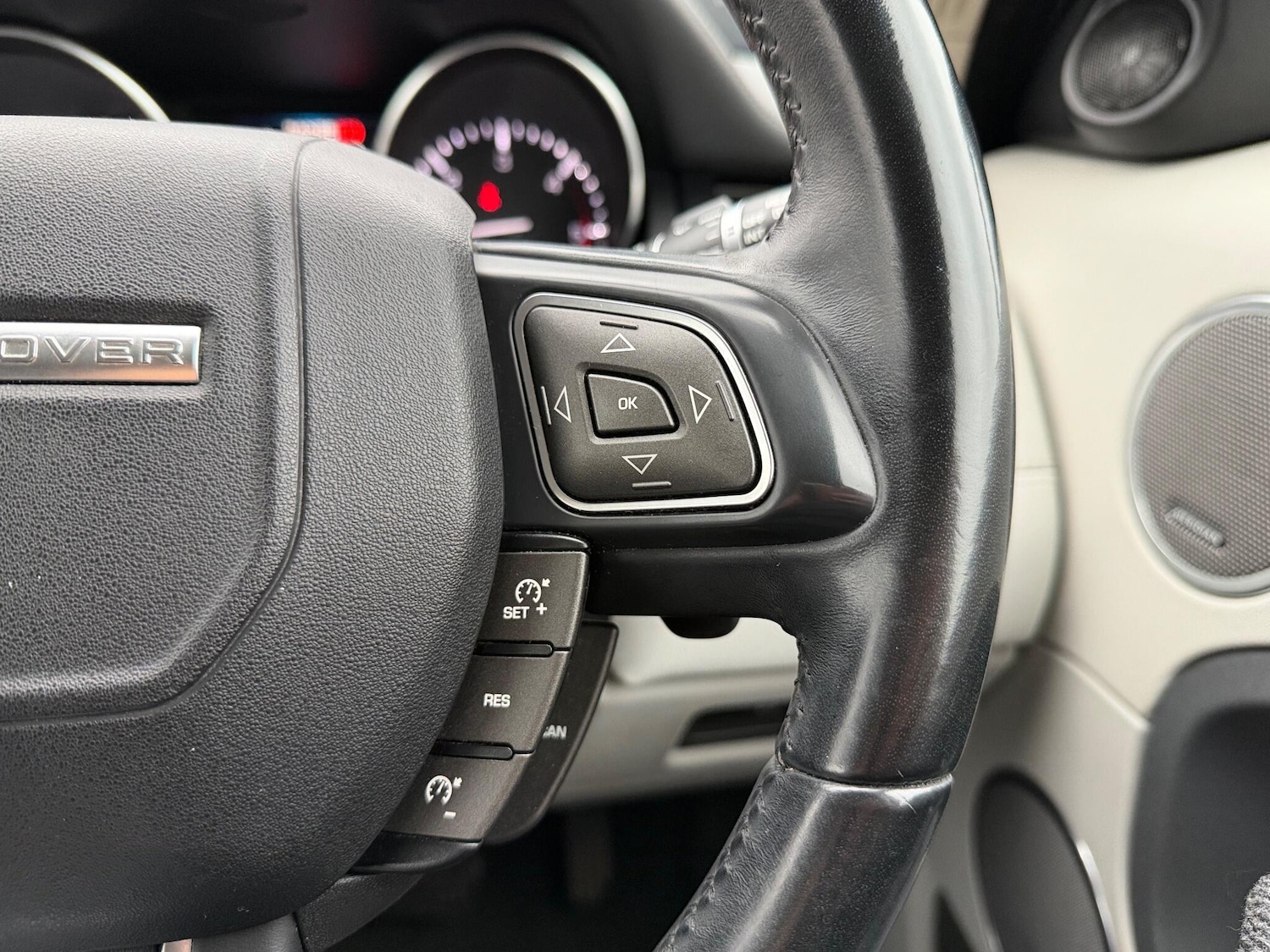 Used Land Rover Range Rover Evoque 2013 for sale - 76839425: Photo 47