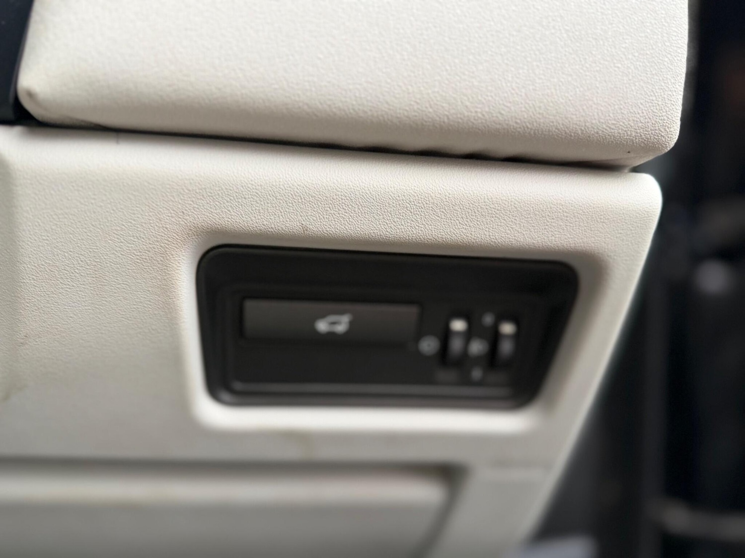 Used Land Rover Range Rover Evoque 2013 for sale - 76839425: Photo 48