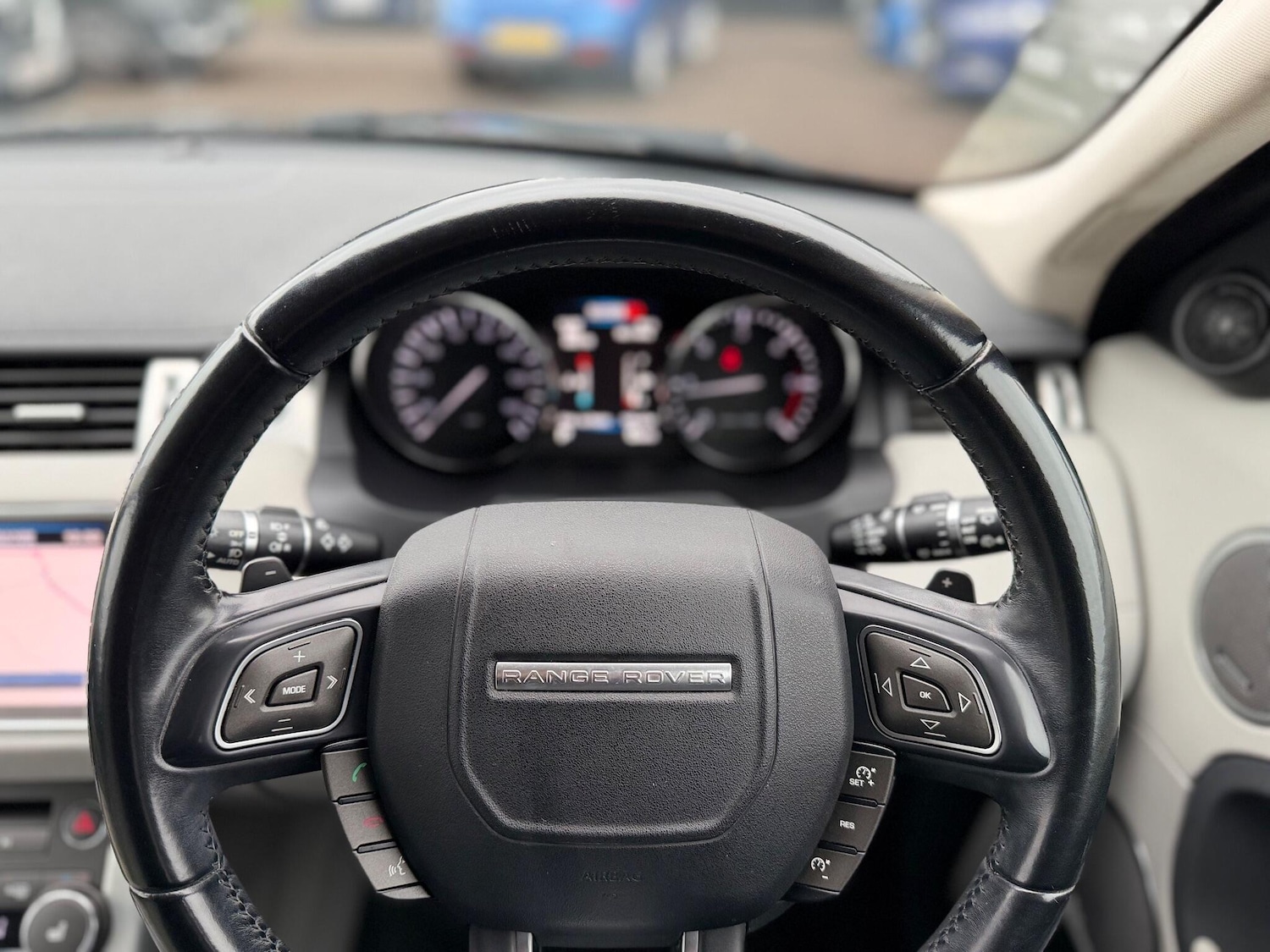 Used Land Rover Range Rover Evoque 2013 for sale - 76839425: Photo 63