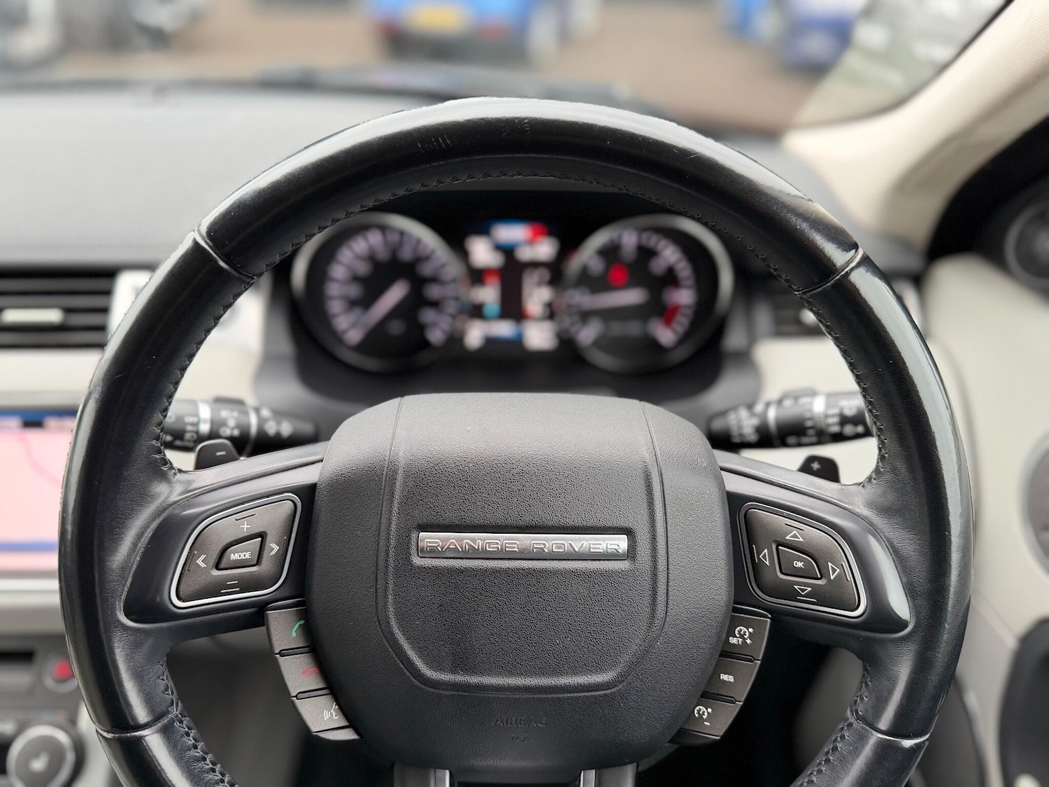 Used Land Rover Range Rover Evoque 2013 for sale - 76839425: Photo 64