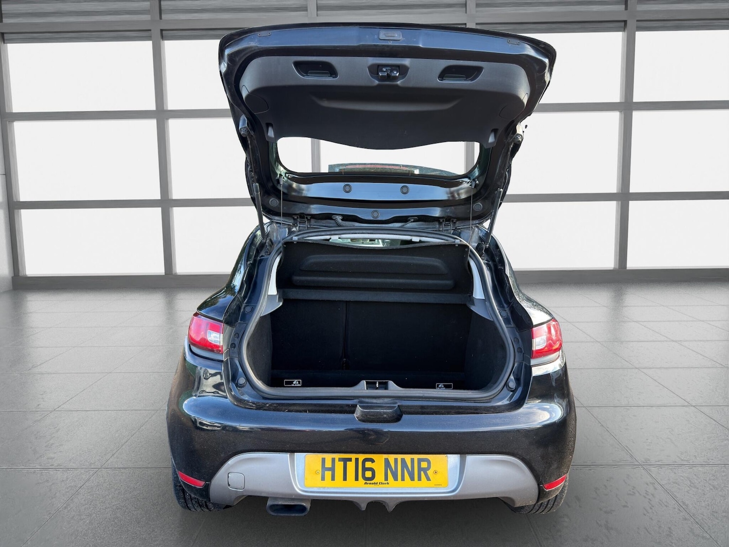 Used Renault Clio 2016 for sale - 77441178: Photo 48