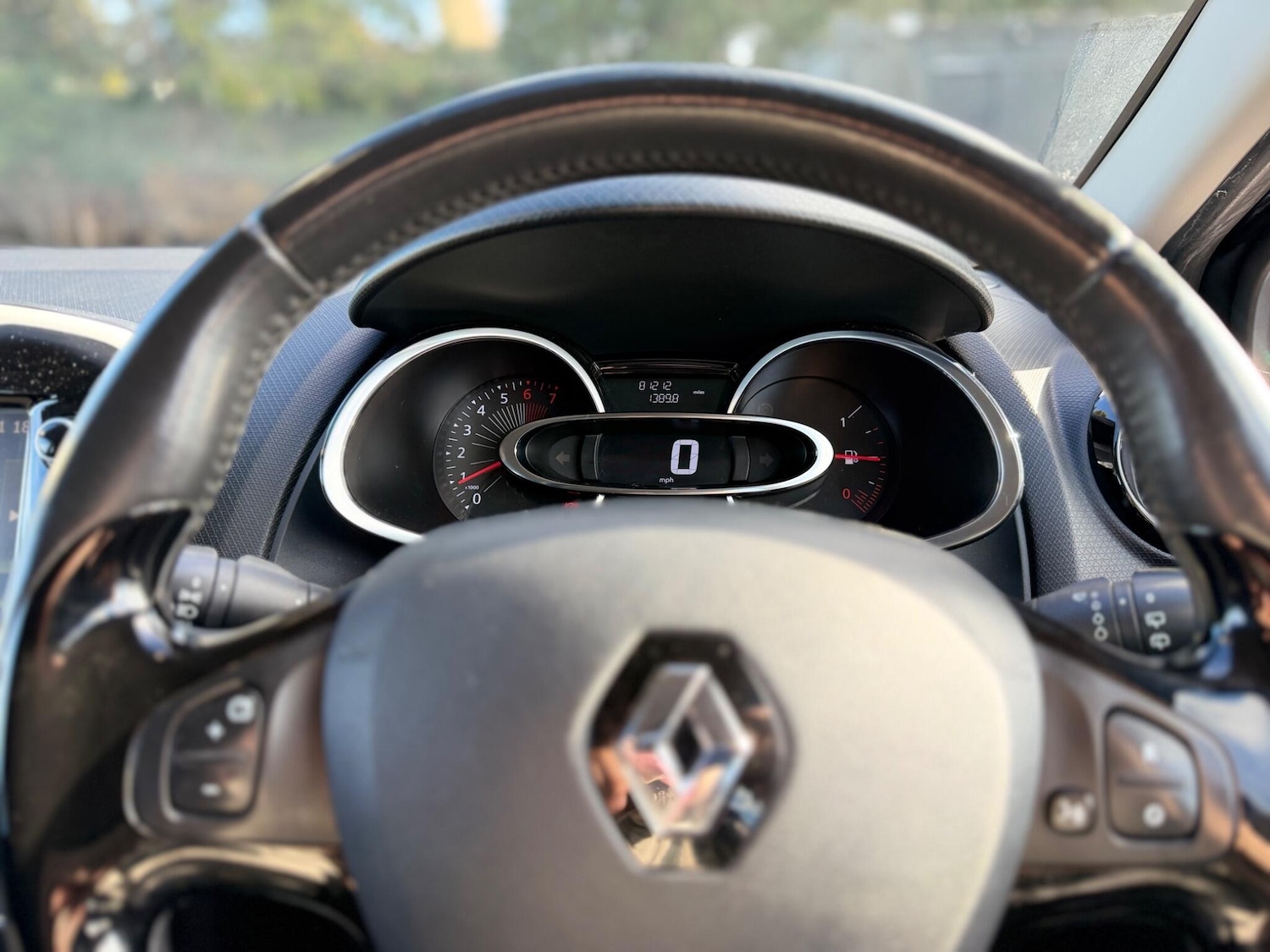 Used Renault Clio 2016 for sale - 77441178: Photo 52